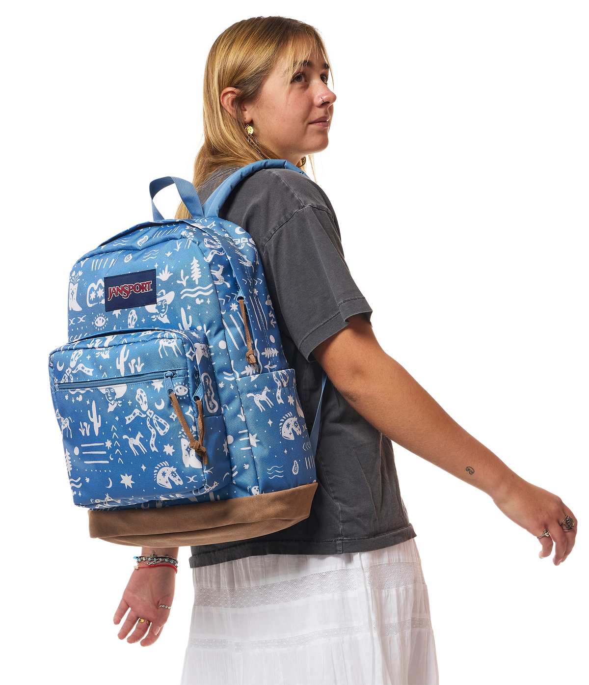 right-pack-o8 JS0A4QVAA0S-MODEL.png