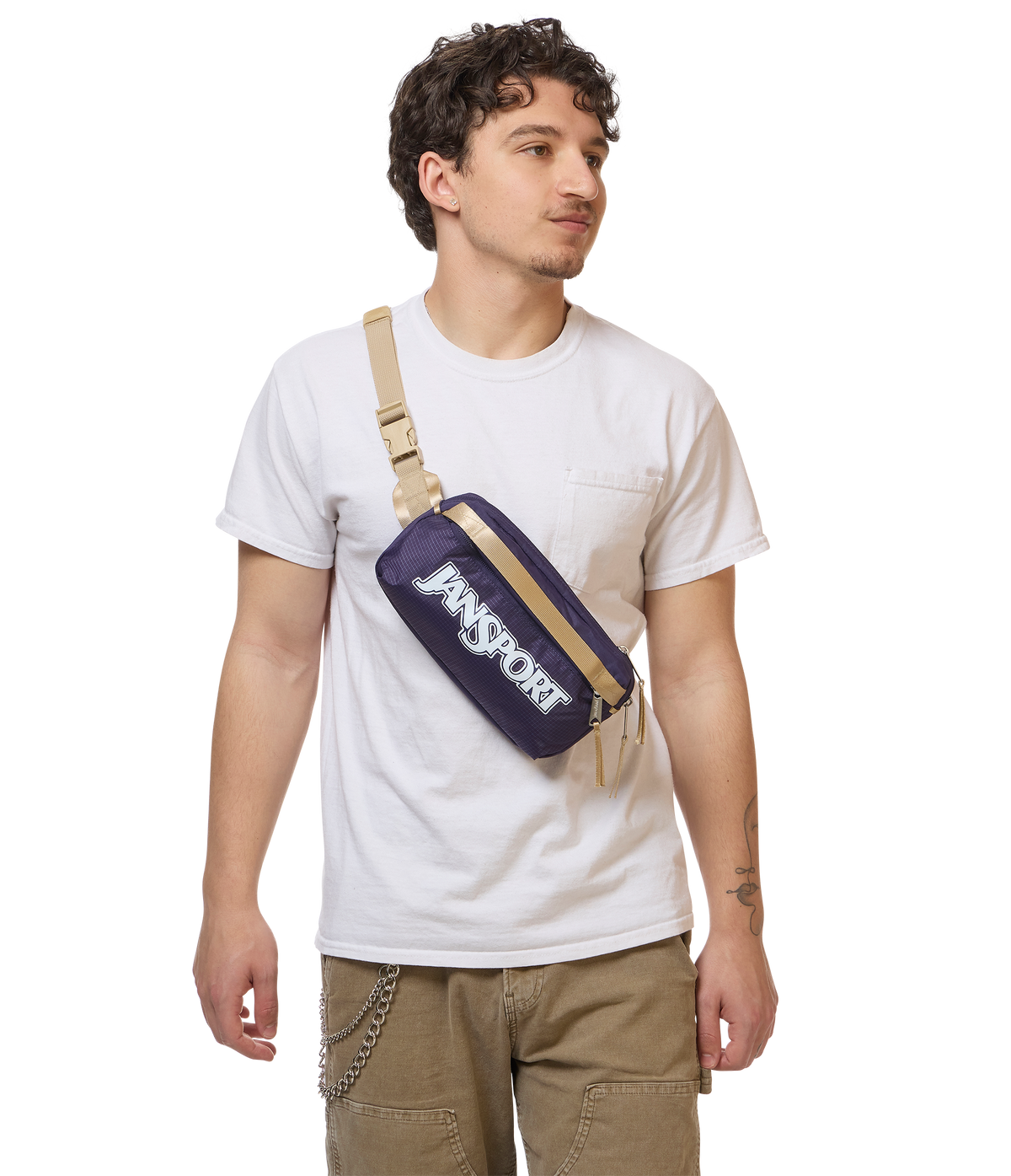 washington-waistpack-g0 JS0A85VRDH6-MODEL.png