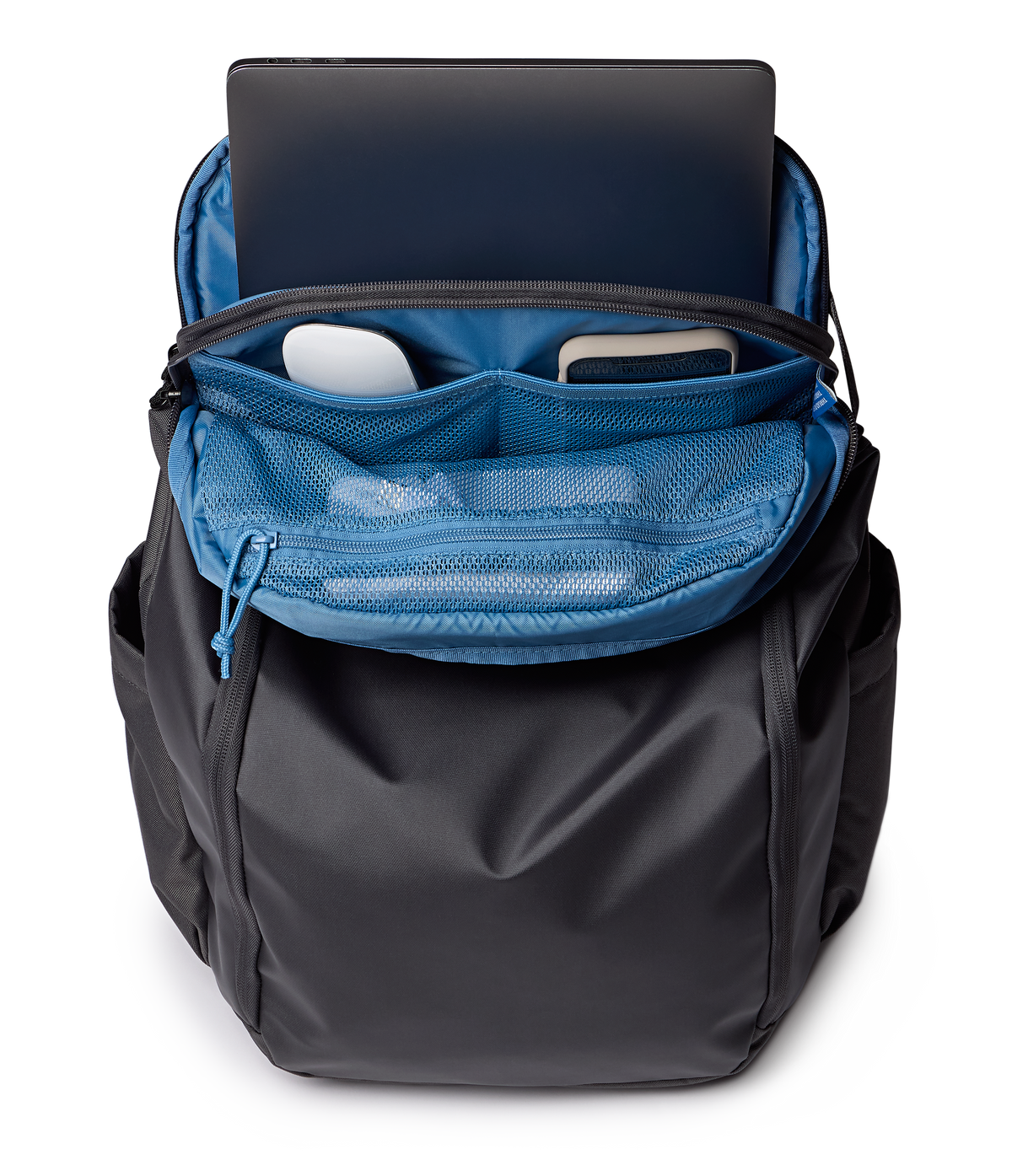 travel-pack-30l-tech-organizer-smokey-grit-set-z0 JS0A86ETDMX-DET2.png
