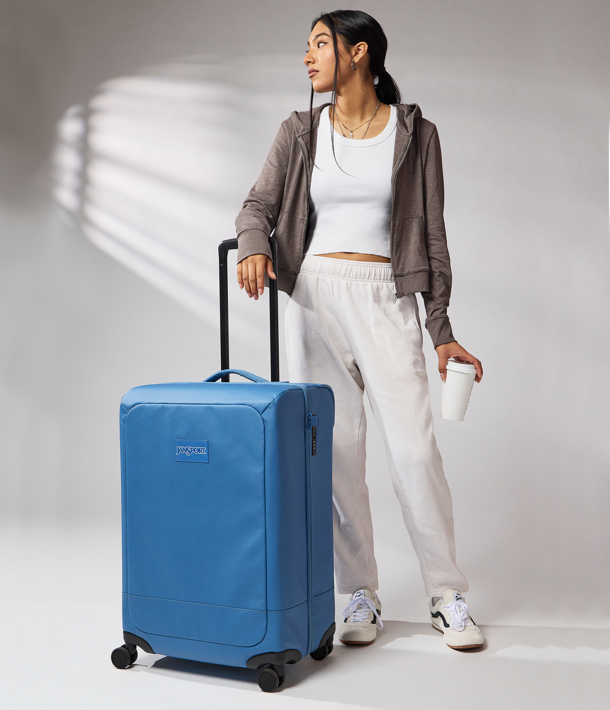 good-latitude-26-checked-a6 JS0A8E8CEW5-MODEL.png
