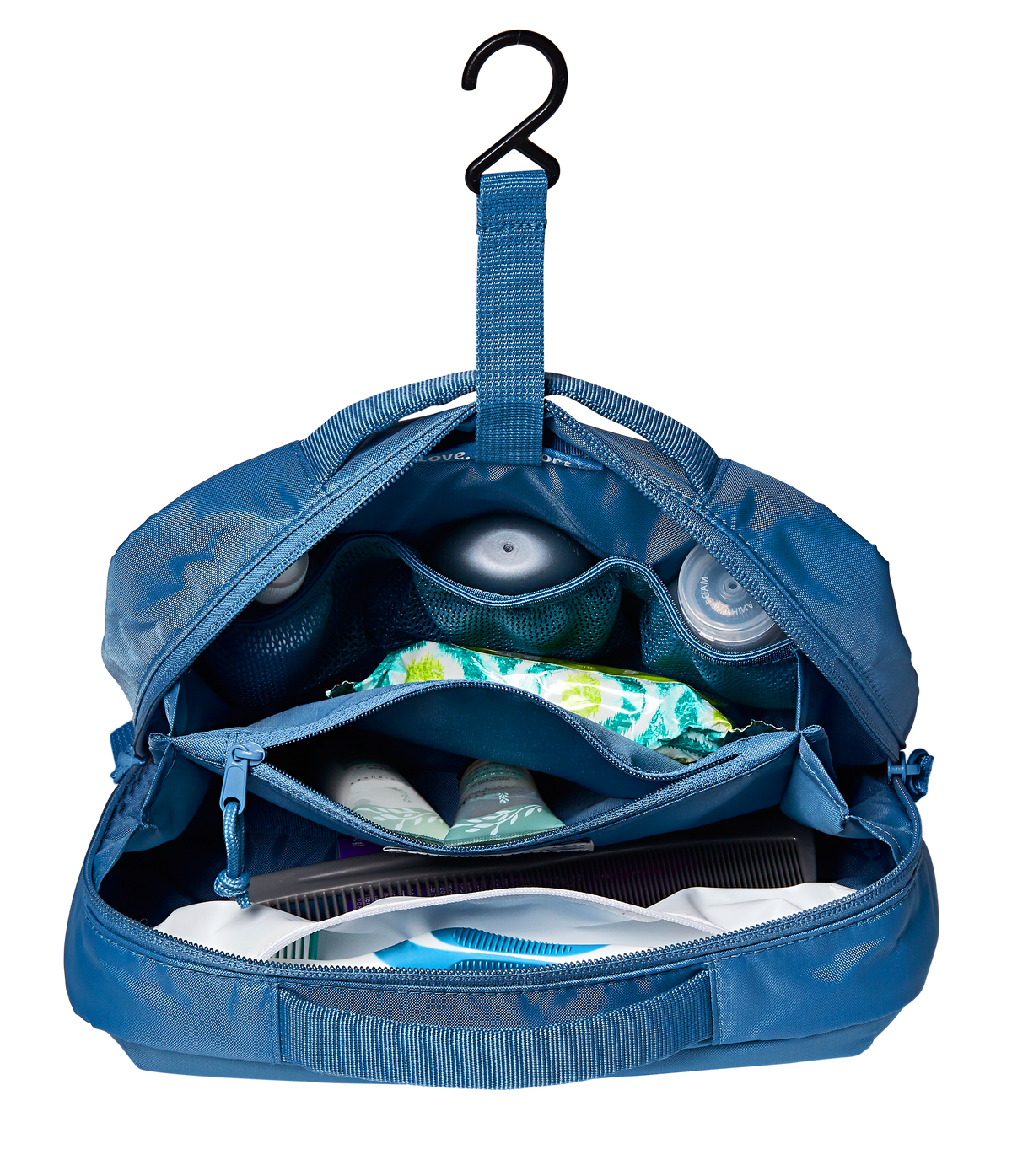 22-carry-on-luggage-toiletry-bag-elemental-blue-set-k2 JS0A8E8DEW5-DET3.png